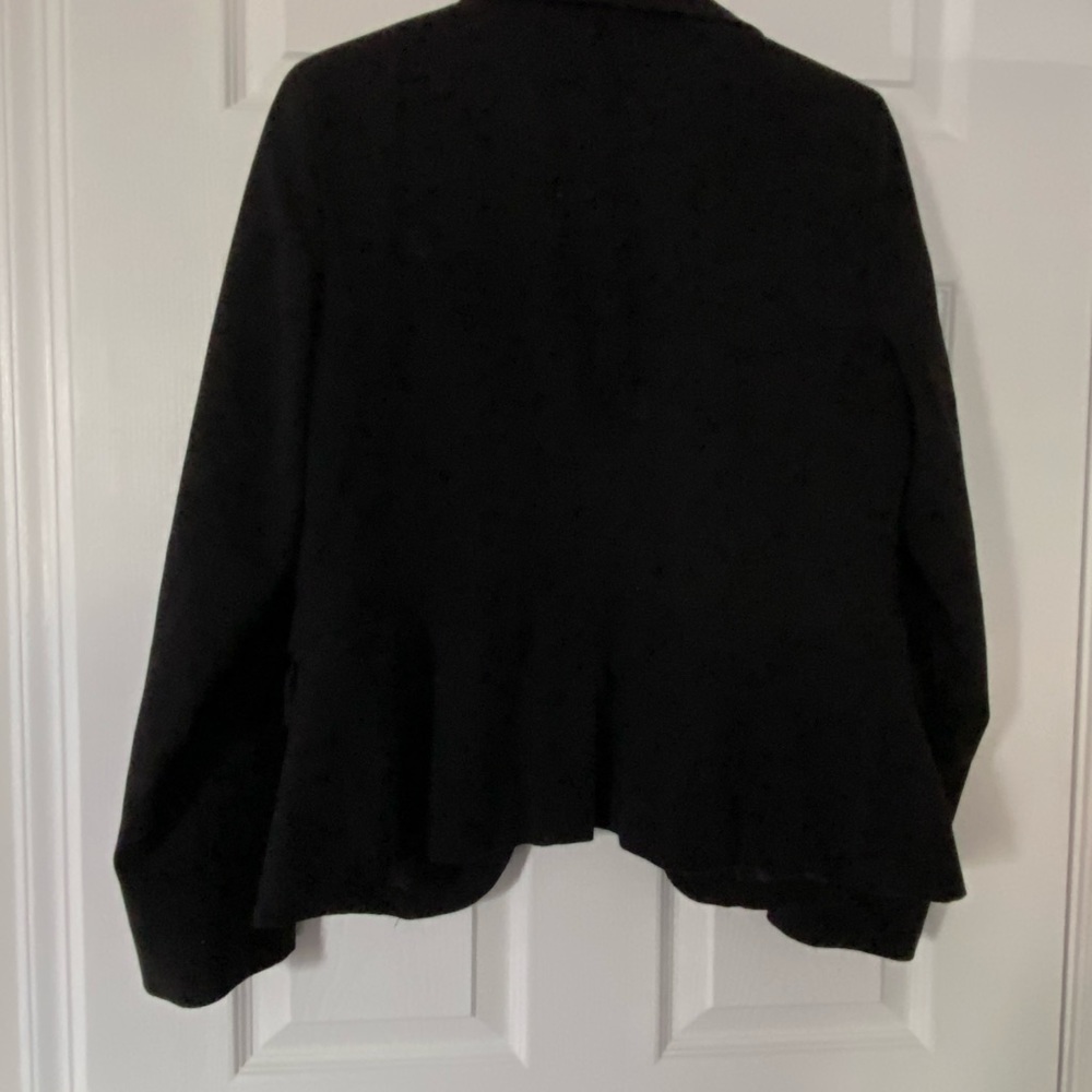 Blazer - Picture 2 of 3